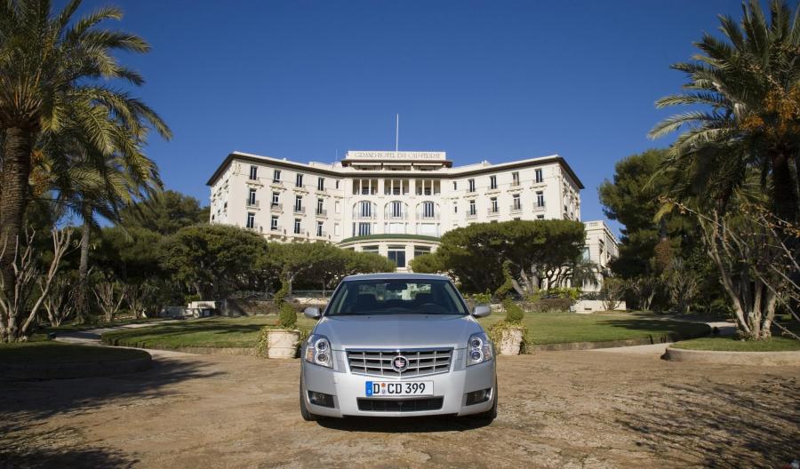  Cadillac BLS 2006 года  (фото 32 из 72)